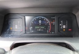 2025 Toyota Tacoma SR - Image 27
