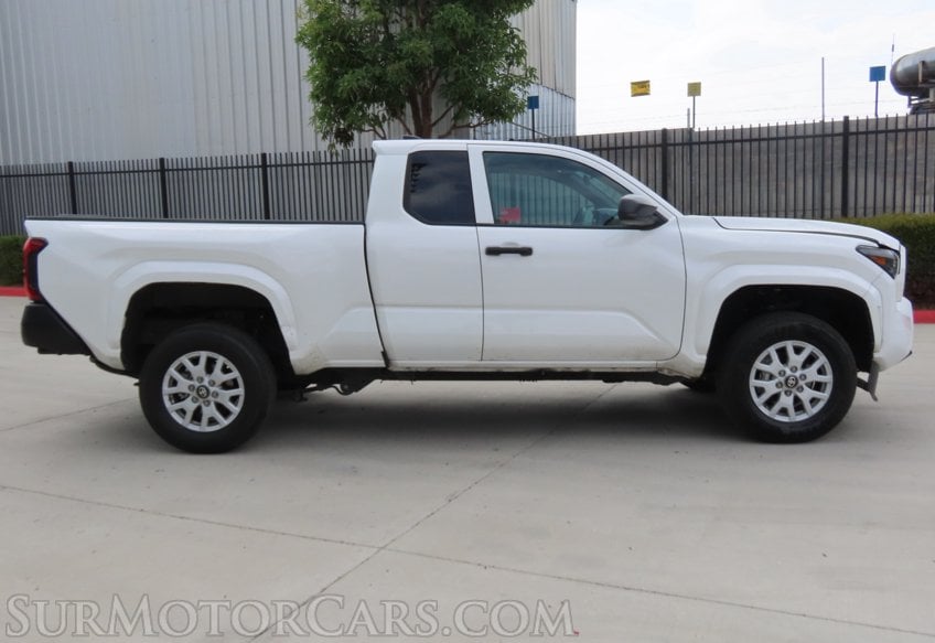 2025 Toyota Tacoma SR - Image 6