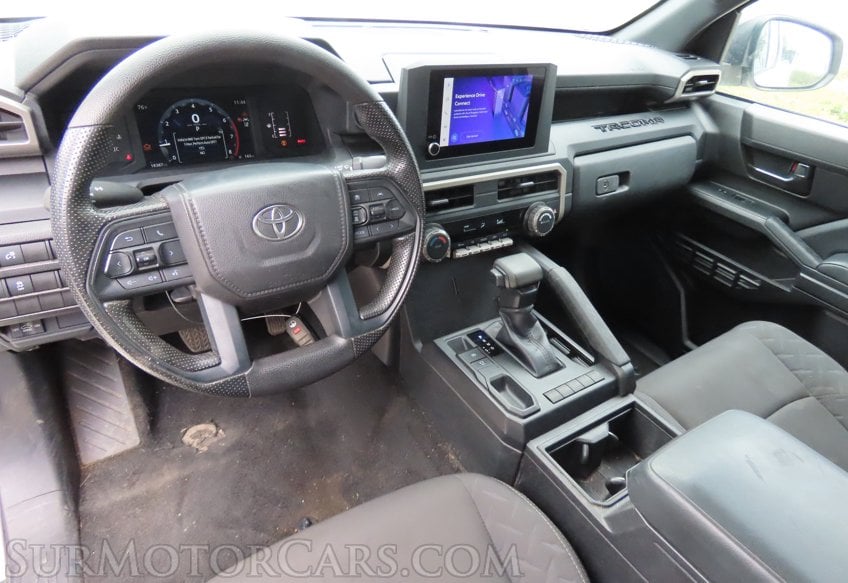 2025 Toyota Tacoma SR - Image 22
