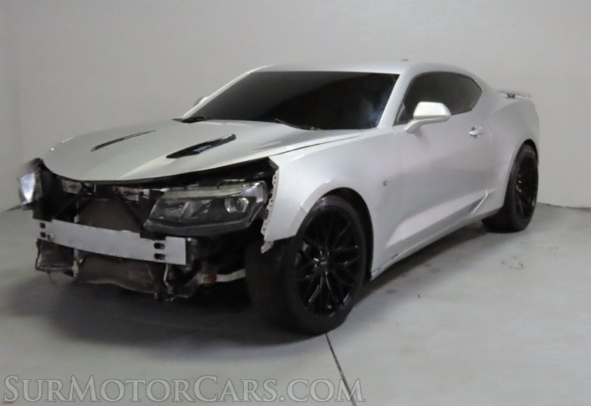 2017 Chevrolet Camaro 1SS - Image 2