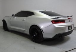 2017 Chevrolet Camaro 1SS - Image 9