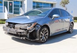 2021 Toyota Corolla SE - Image 3