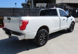 2017 Nissan Titan S - Image 12