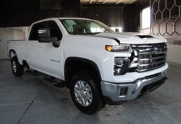 2026 Chevrolet Silverado 3500HD 4x4 LT - Image 1