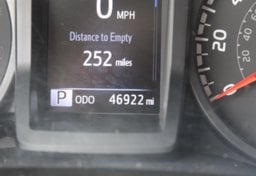 2022 Toyota Tacoma - Image 38
