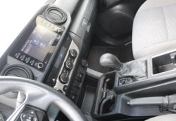 2022 Toyota Tacoma - Image 40