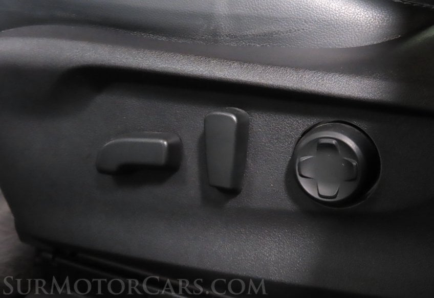 2024 Subaru Ascent Limited - Image 35