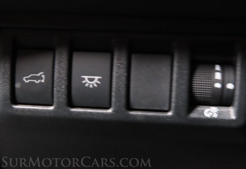 2024 Subaru Ascent Limited - Image 32