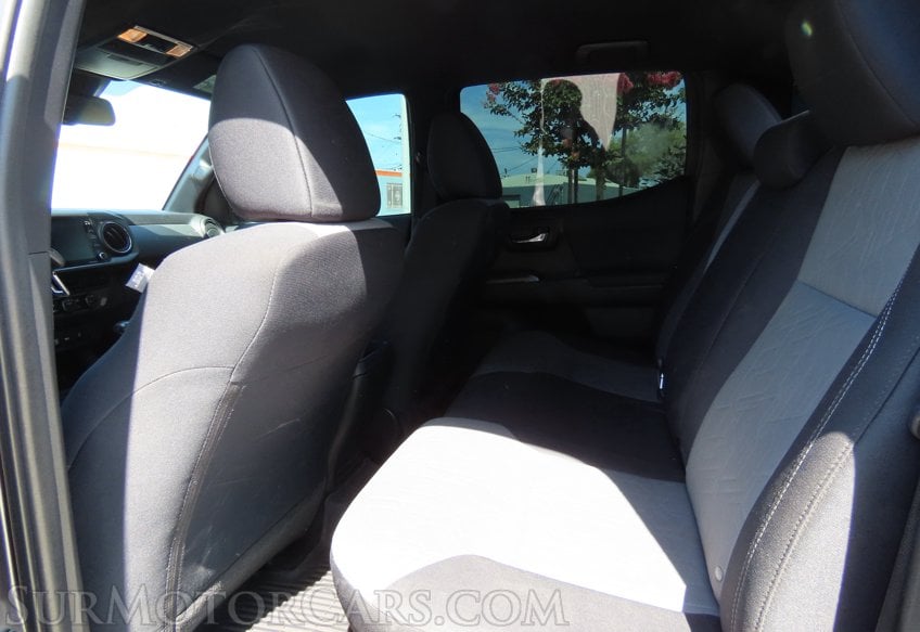 2022 Toyota Tacoma TRD Sport - Image 35