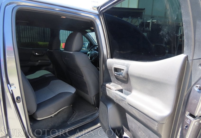 2022 Toyota Tacoma TRD Sport - Image 58