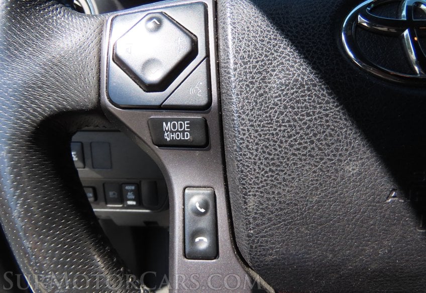 2022 Toyota Tacoma TRD Sport - Image 24