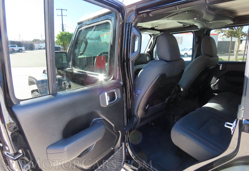 2026 Jeep Wrangler  Rubicon - Image 36