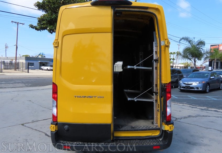2023 Ford Transit - Image 11