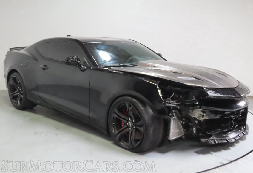 2021 Chevrolet Camaro 1LE - Image 2