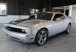 2022 Dodge Challenger - Image 2