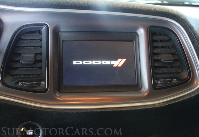 2022 Dodge Challenger - Image 41