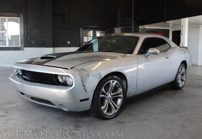 2022 Dodge Challenger - Image 4