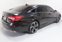 2021 Honda Accord Sport Special Edition - Image 5
