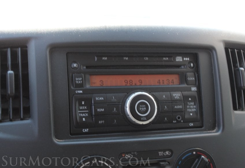 2015 Chevrolet City Express LT - Image 12