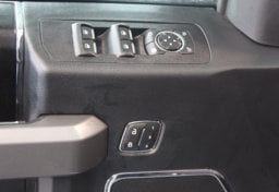 2020 Ford F-150 Platinum - Image 49