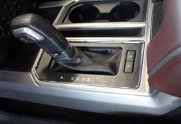2020 Ford F-150 Platinum - Image 65