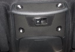 2020 Ford F-150 Platinum - Image 71