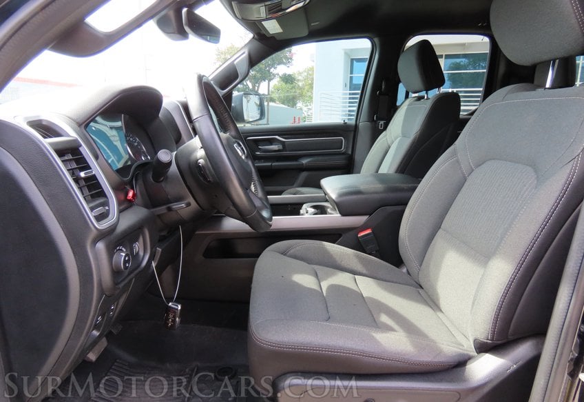 2023 Ram 1500 4x4 Big Horn - Image 32