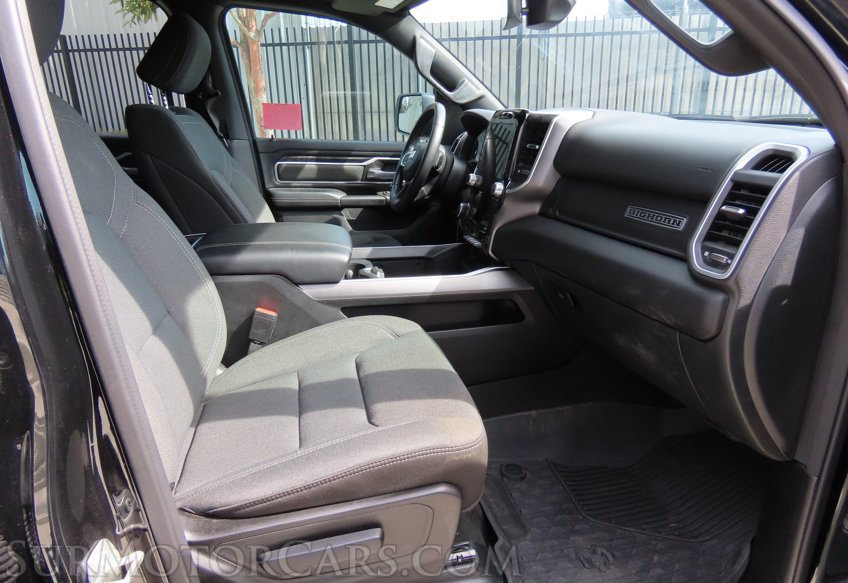 2023 Ram 1500 4x4 Big Horn - Image 29