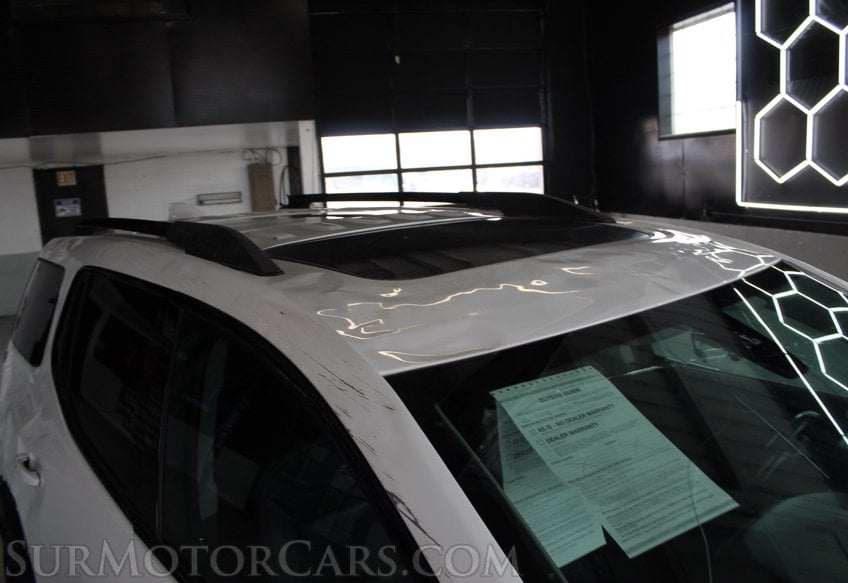 2022 GMC Acadia - Image 18