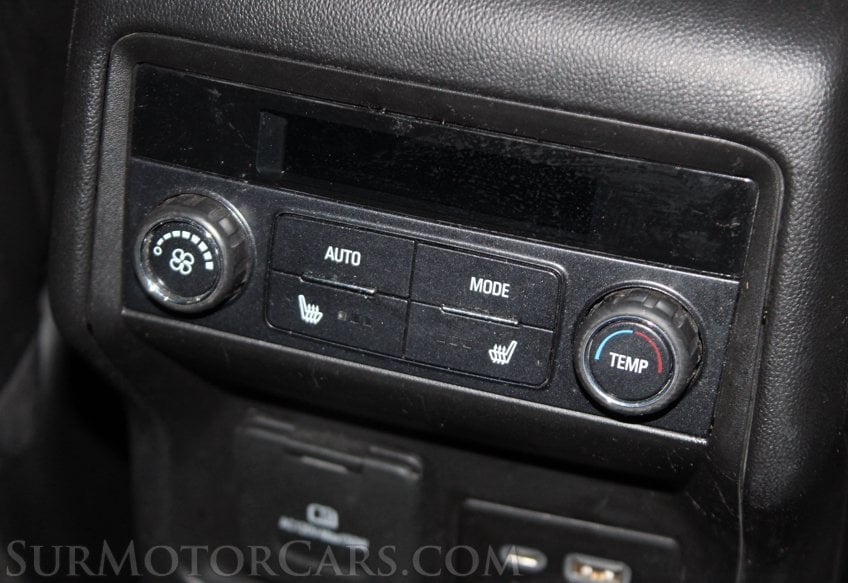 2022 GMC Acadia - Image 49