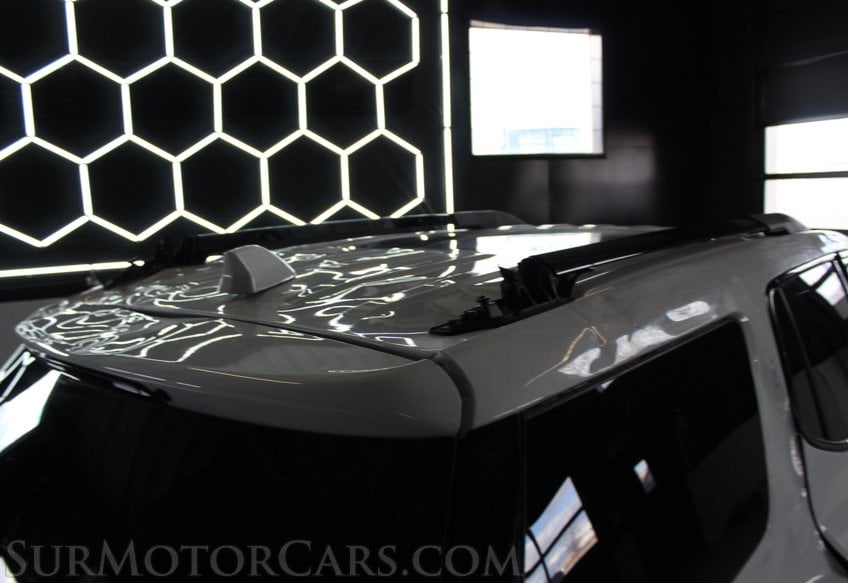 2022 GMC Acadia - Image 16