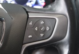 2022 GMC Acadia - Image 41