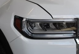 2022 GMC Acadia - Image 21