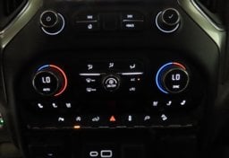 2020 Chevrolet Silverado 1500 LTZ - Image 21