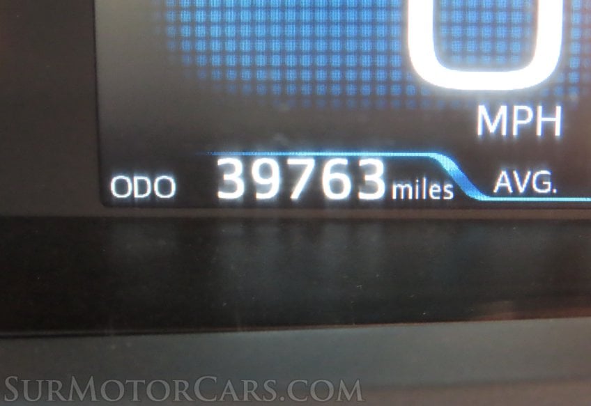2018 Toyota Prius Three - Image 35