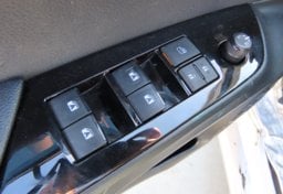 2018 Toyota Prius Three - Image 45