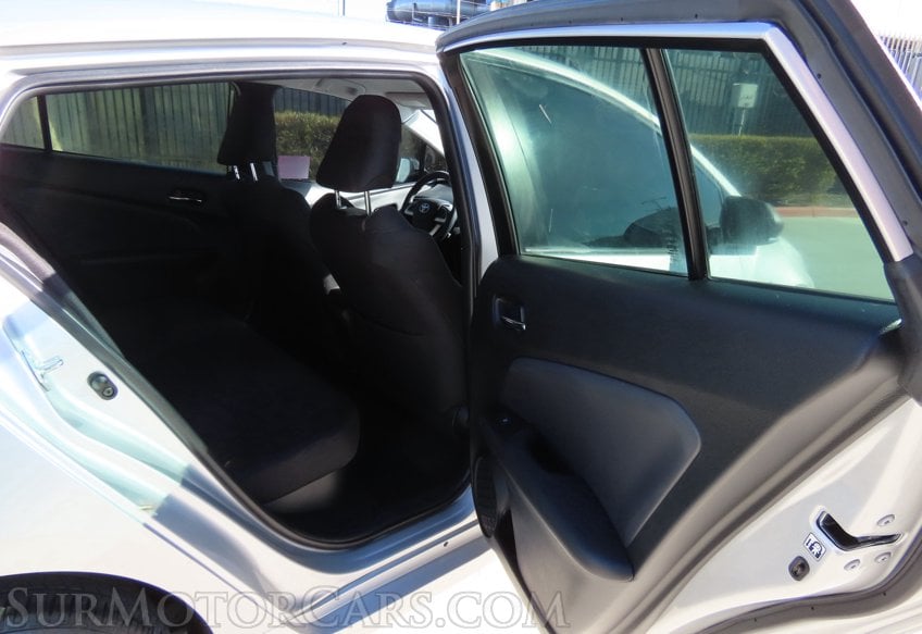 2018 Toyota Prius Three - Image 27