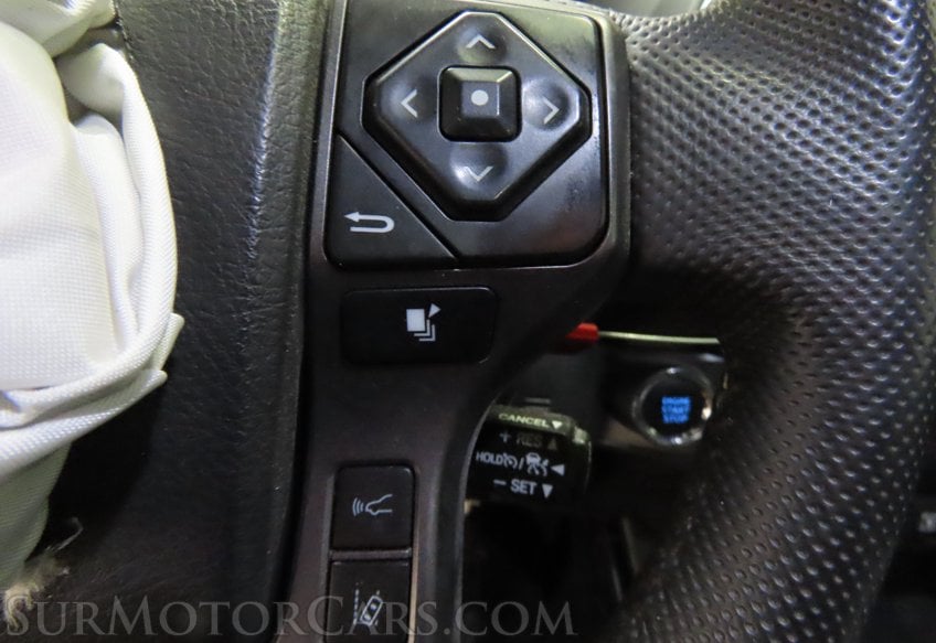 2021 Toyota Tacoma TRD Off-Road - Image 27