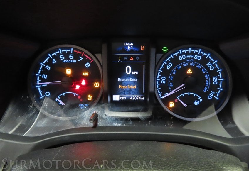 2021 Toyota Tacoma TRD Off-Road - Image 29