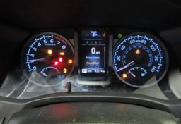 2021 Toyota Tacoma TRD Off-Road - Image 29