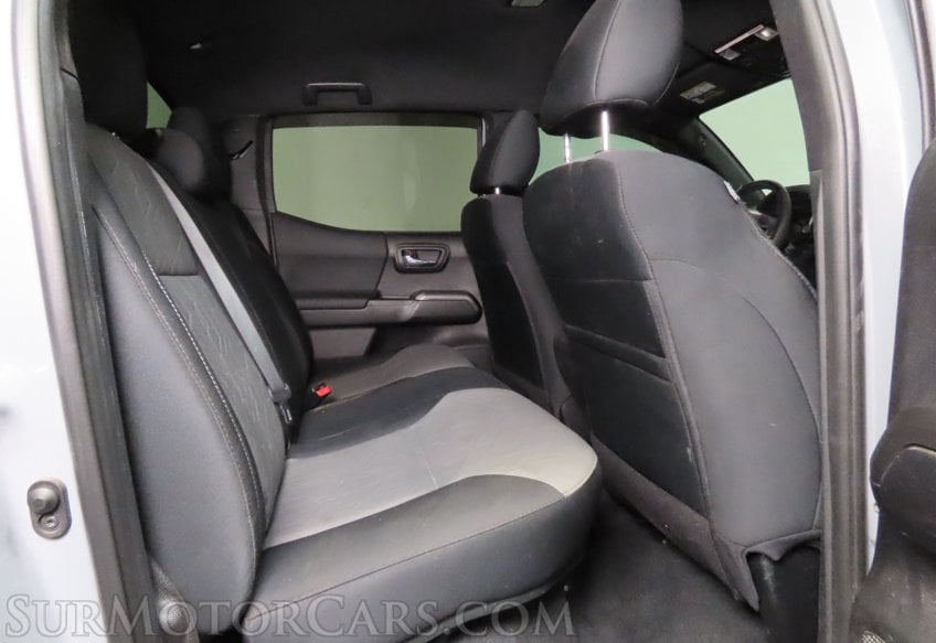 2021 Toyota Tacoma TRD Off-Road - Image 22