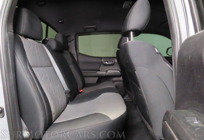 2021 Toyota Tacoma TRD Off-Road - Image 24