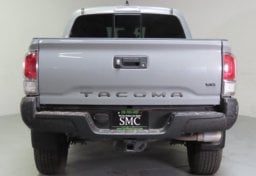 2021 Toyota Tacoma TRD Off-Road - Image 8