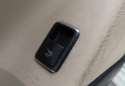 2018 Mercedes-Benz CLA - Image 47