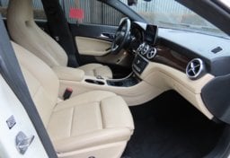 2018 Mercedes-Benz CLA - Image 25