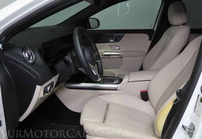 2025 Mercedes-Benz GLA 250 - Image 18