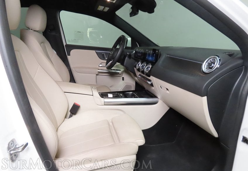 2025 Mercedes-Benz GLA 250 - Image 20