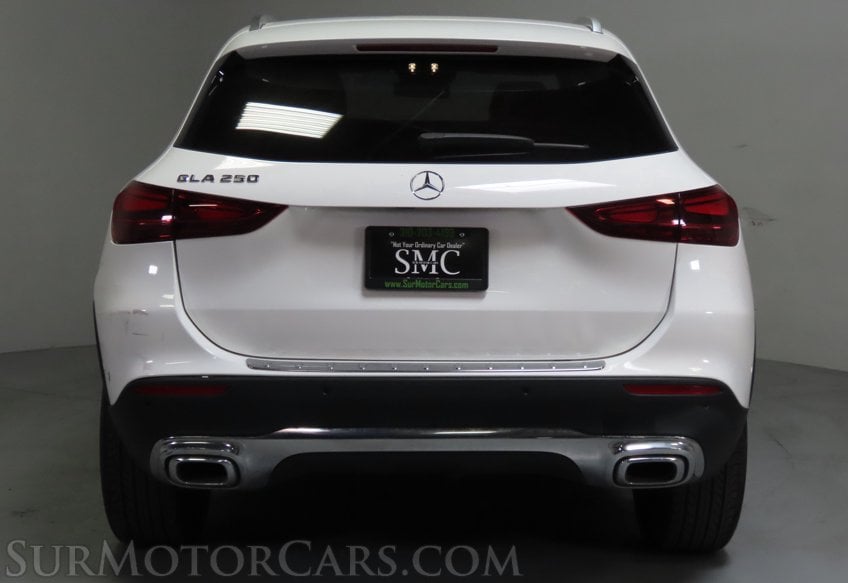 2025 Mercedes-Benz GLA 250 - Image 12