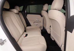 2025 Mercedes-Benz GLA 250 - Image 29