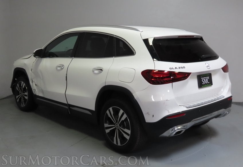 2025 Mercedes-Benz GLA 250 - Image 7